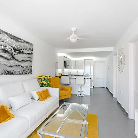 Apartment Buenavista Sunflower In Playa La Arena *