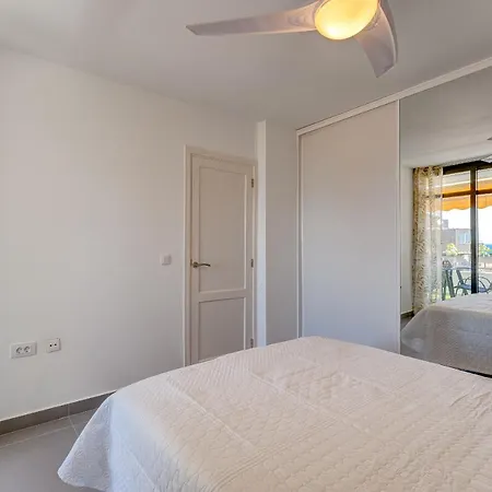 Apartment Buenavista Sunflower In Playa La Arena Puerto de Santiago (Tenerife)